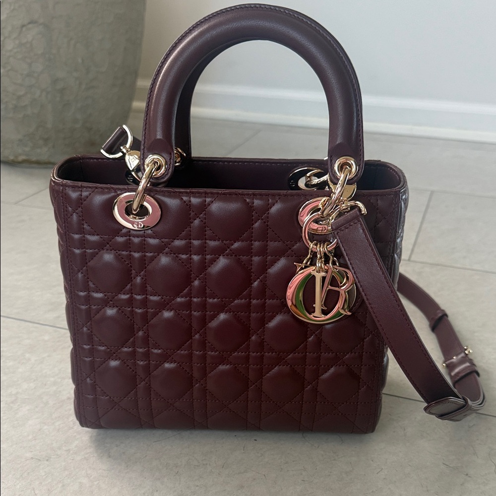 Elegant Burgundy Quilted Handbag